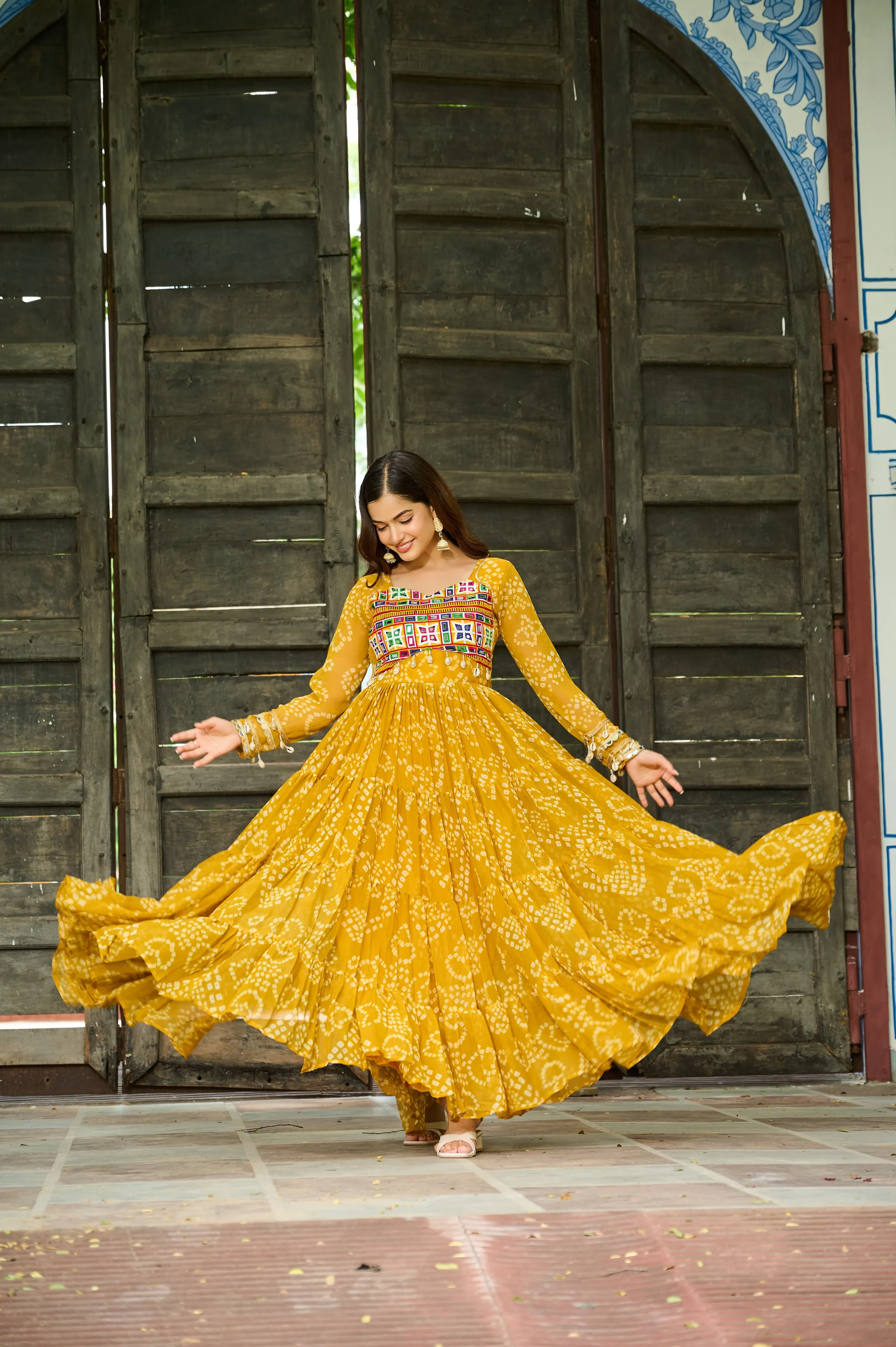 Bandhani Print Work Navratri outfits - Image 23 in Surat